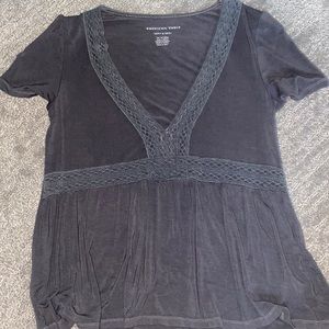 American Eagle soft and sexy V-neck